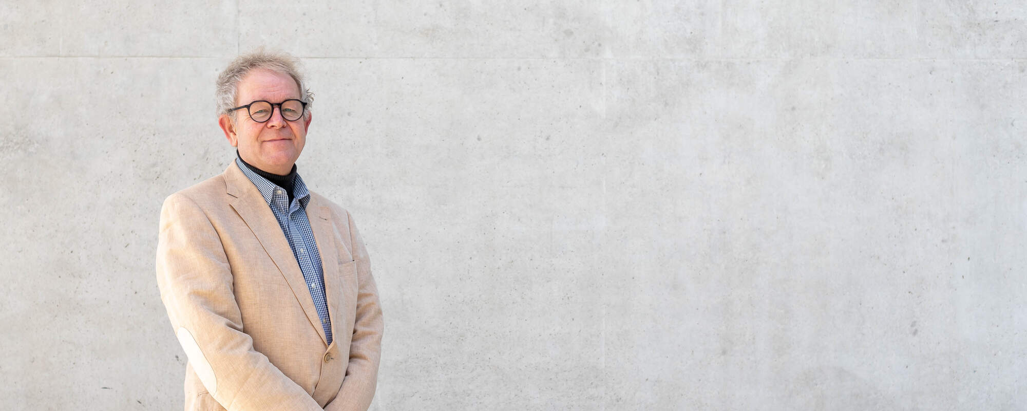 „Ich mache Besuchsdienste und unterstütze Senior*innen beim Erlernen neuer Medien– so kann ich meine Erfahrung sinnvoll weitergeben.“ Manfred, 64 Jahre